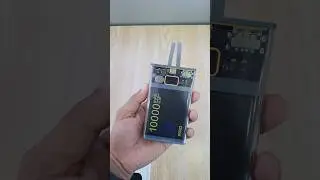 RIRO S10 PLUS10000mahLighting cable output: 5V/2.4AMulti-port simultaneous output: 5V/3A (MAX)