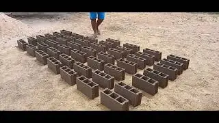 Fazendo bloco de cimento para a minha construção