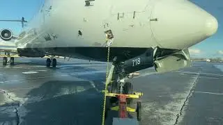 Pushback of Air Canada Express CRJ 900 at YOW