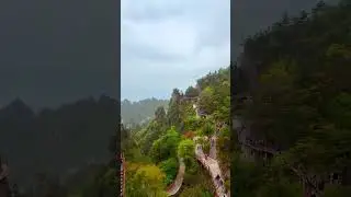 Visiting the Ten-Li Painting Screen of Laojun Mountain in the rain is a true landscape#beautiful