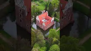 🏰 Magical Water Castle Alert! 🌊
