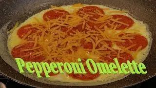 OMELETTE WITH CHEESE AND PEPPERONI RECIPE | BREAKFAST IN A JIFFY |  BACK TO SCHOOL RECIPES