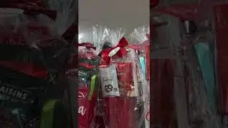 CHRISTMAS DECOR AND GIFTS FROM HOMEGOODS #homegoods #christmas
