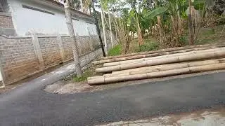 Suasana pinggir kota