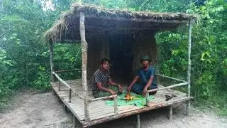 DD BUSHCRAFT SOLO: Two Man Build the Most Beautiful House Full days