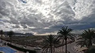 Cortinas de lluvia y rayos de Sol, desde el Cabo de Gata - 18/01/2026, Almería.