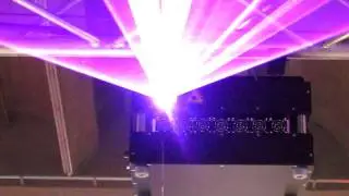 ArctosLaserJapan Fottis5Wの3Dグラフィック照射　真正面