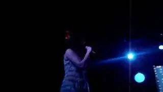 Imogen Heap saying a 
