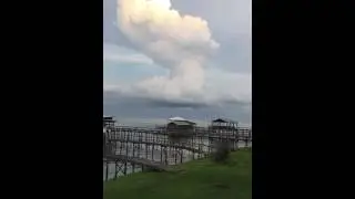 Upper level wind shear