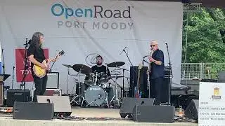 Steve Sainas Trio Rocks Port Moody RibFest 2023