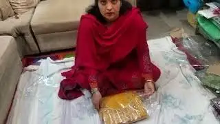 राधा स्वामी जी सभी को। आप सभी के लिए लेकर आए हैं पार्टी वियरसूट।