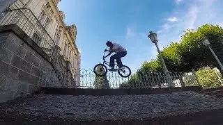 IL GRIND SUR DES BARRIERES EN BMX STREET !