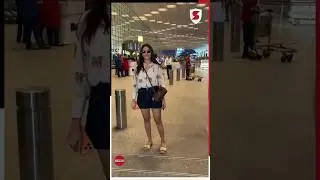 Mrunal Thakur Spotted Today at Airport ❤️ #mrunalthakur #bollywood #fashion #shorts | SKShowbiz