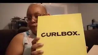 Late!🤦🏽&zwj;♀️🤷🏽&zwj;♀️February|Curlbox review.I was very unhappy. But I liked the Shampoo 😆Curlbox.com