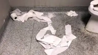 CVS Bathroom Review (Upland, Ca)
