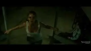 House At The End Of The Street (2012) third trailer