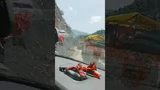Jammu and Kashmir Highway per landslide 🏔️🙄Road block 🙄😱