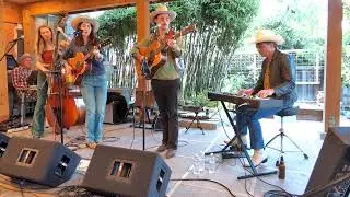Jaime Wyatt @ Vinyl Tap House Show (Pt 1) - 7/26/25