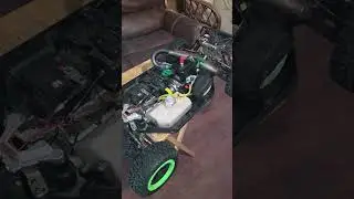 losi 5ive t Zenoah / Fujiwara G350 bore up kit first start.
