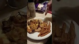 Dinner Time #cookingshorts #food #dinnerrecipes #meals #dinnercooking #dinnermeals #meal #momlife