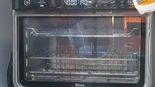 POV: I opened the oven door and it was CRIMINAL 😭🫧 #Shorts #ovencleaning #oddlysatisfying