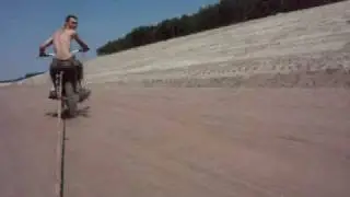 4.Simson Steilhangrennen@surfboard@muTTer@Torsten.mpg