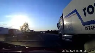 Изпреварване в аварийната лента по магистрала Тракия