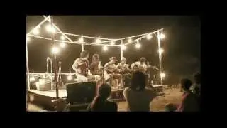 Keep On The Grass [Behind The Scenes.]