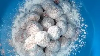 Pink balls 🔮