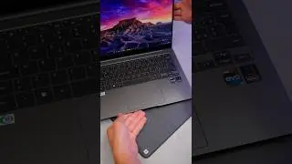 💻 SAMSUNG Galaxy Book3 Pro - Slim Pouch #shorts #samsung