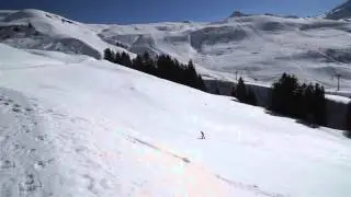 Le Land Art aux Contamines Montjoie : fresque g&eacute;ante sur neige
