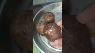 how to make delicious and flavourful meatballs stuffed with egg #food #shorts #like