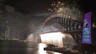 Harbor Bridge Water Fall