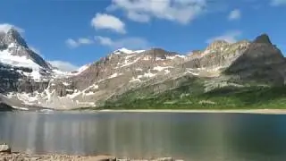『旅人ゆき』の「アシニボイン山のマゴッグ湖畔の朝の様子」Mt.Assiniboine&Lake Magog,Canada