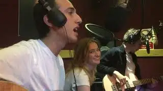 The Loose Fits Live Acoustic Set on URF