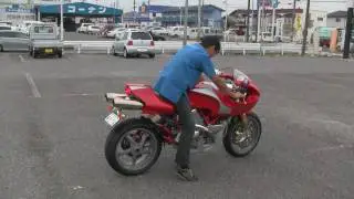 DUCATI MH900e