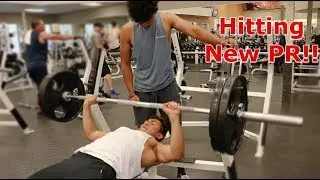 16 Yr Old Hitting 225Lbs/102Kg on Flat Bench Press!  (CRAZY REACTION)