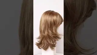 Petite Nadia by Envy #layercuthairstyle #modernhairstyle #amazinghairstyles