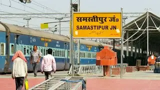 Darbhanga-Secunderabad Express Departing From Samastipur