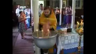 UN COPIL OMORAT DE UN PREOT.