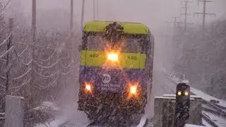 LIRR: Railfanning in the Snow at Babylon