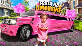 FESTA NA LIMOUSINE COM IRMÃS PINA E AMIGAS