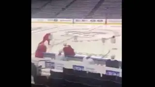 BARRY TROTZ TAKES OVER OVECHKIN'S PRE-PRACTICE RITUAL BEFORE GAME 7