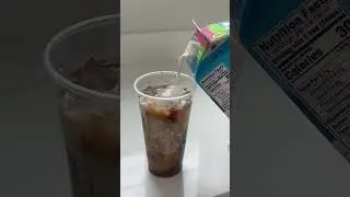 Save ya starbies cups! #asmr #quickcleanup #quickcleanuphack #fyp #coffee #starbucks