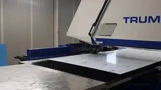 Trumpf Traumatic 200R (2000) Turret Punching Machine