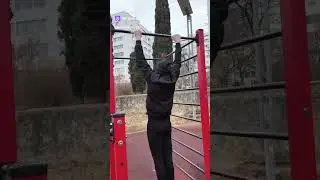 Street workout                        #discipline #motivation #streetwork #workout