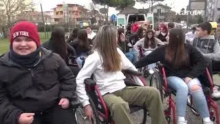 Seduti per un giorno... come Maicol, alla scuola media 