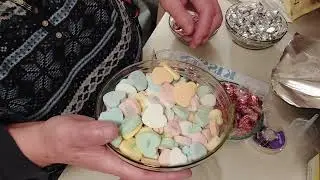 DIY FOIL CANDY KISSES 💋...