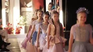 Показ коллекции от дизайнера Галиевой Регины  на KAMA FASHION WEEK 2021