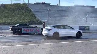 N/A 426 Challenger vs Tesla